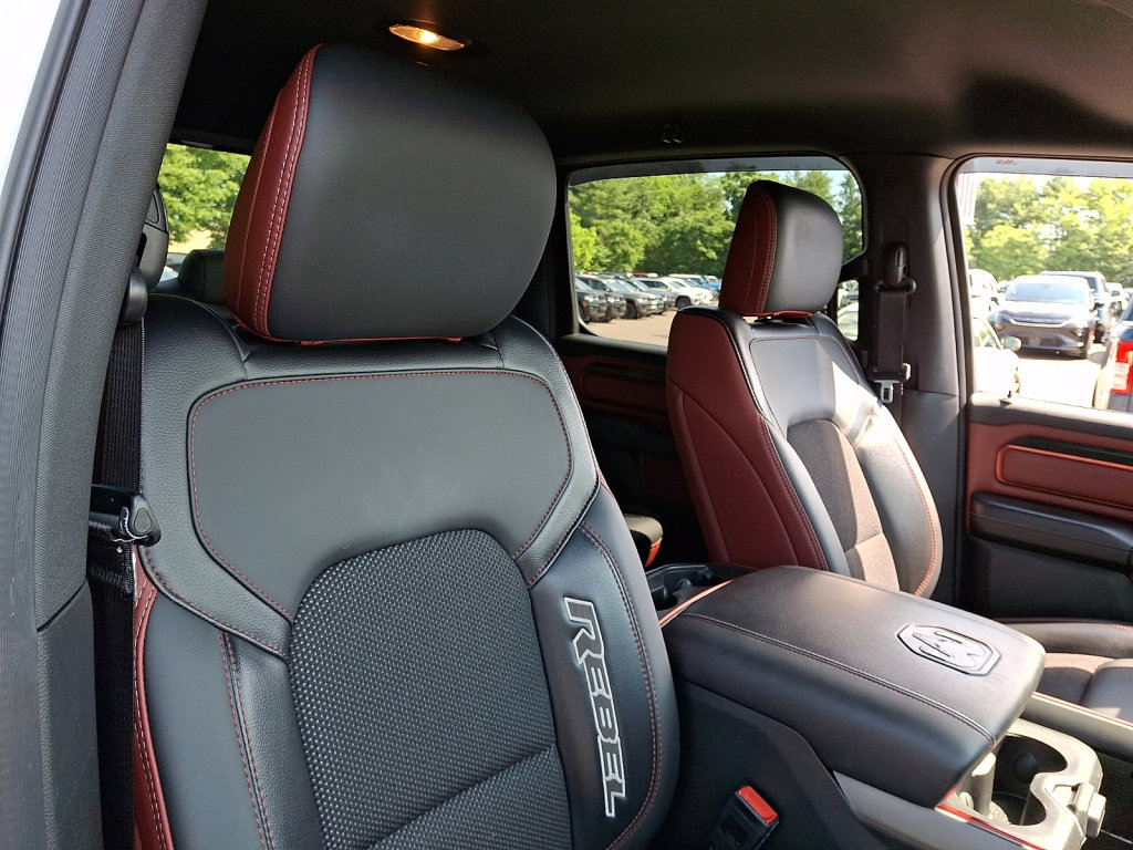 Used 2022 RAM 1500 Rebel AWD/4WD image 13