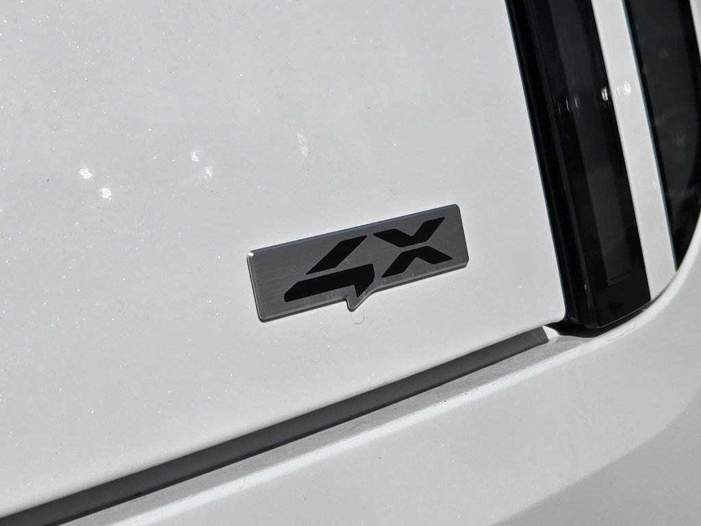 New 2027 Kia Telluride S w/ Towing Package image 8