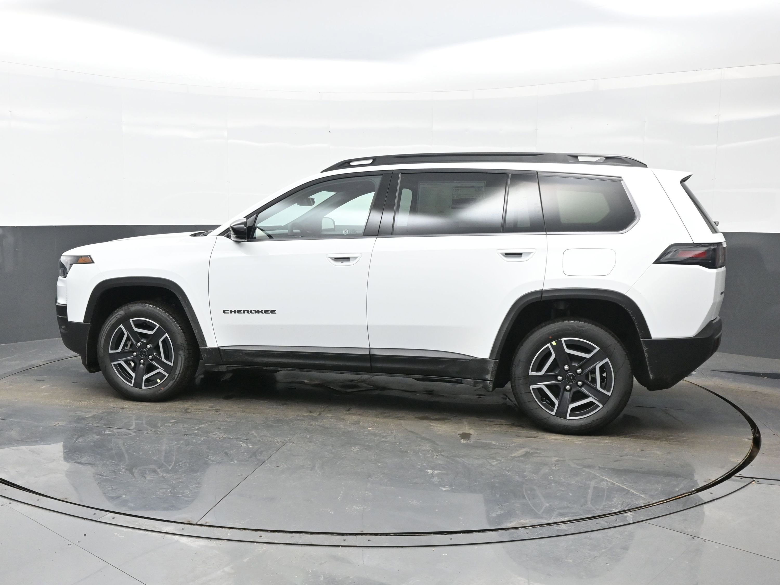 New 2026 Jeep Cherokee Limited AWD/4WD image 4