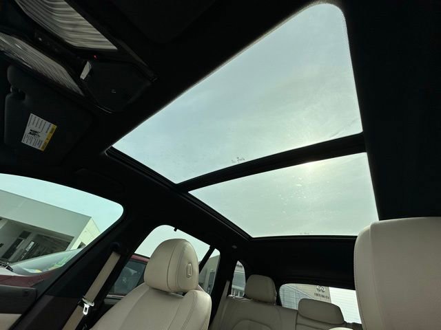 Used 2019 BMW X5 xDrive40i w/ Premium Package AWD/4WD image 23