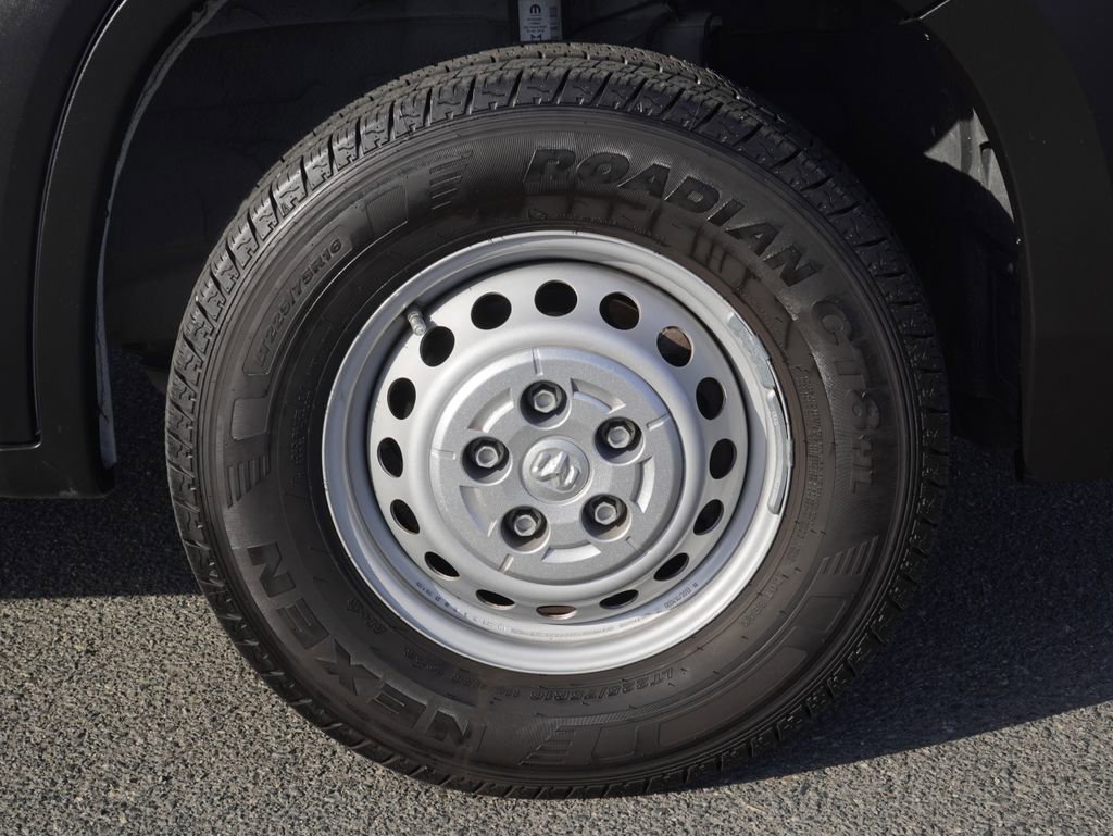 Used 2025 RAM ProMaster 2500 w/ Convenience Group FWD image 10