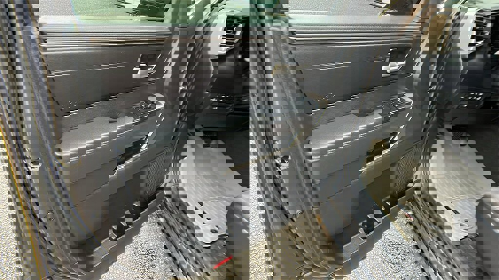 Used 2022 Toyota Tundra SR5 image 11