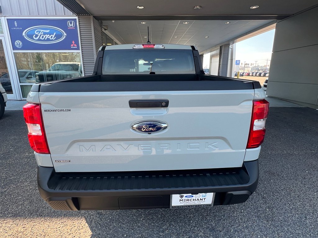 Used 2022 Ford Maverick XLT image 8