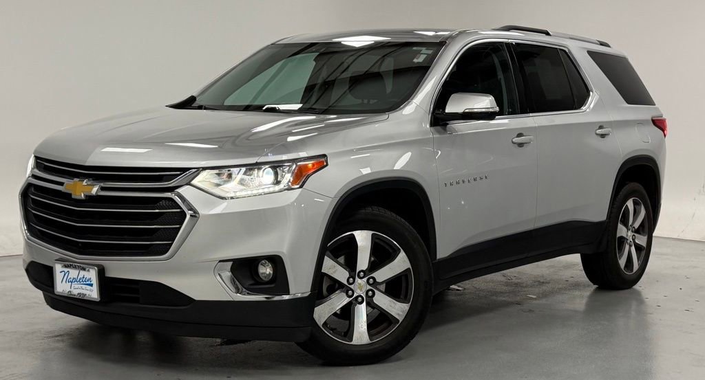 Used 2018 Chevrolet Traverse LT FWD image 1