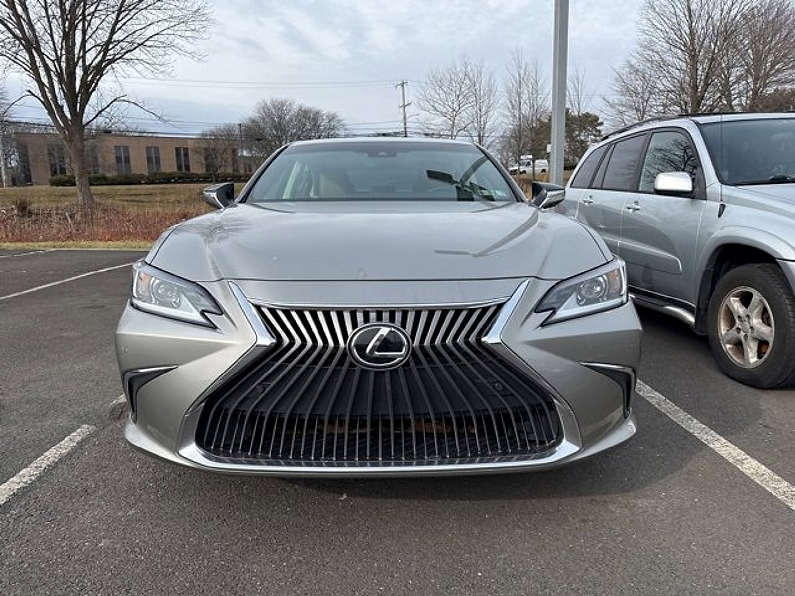 Used 2020 Lexus ES 350 w/ Premium Package image 6
