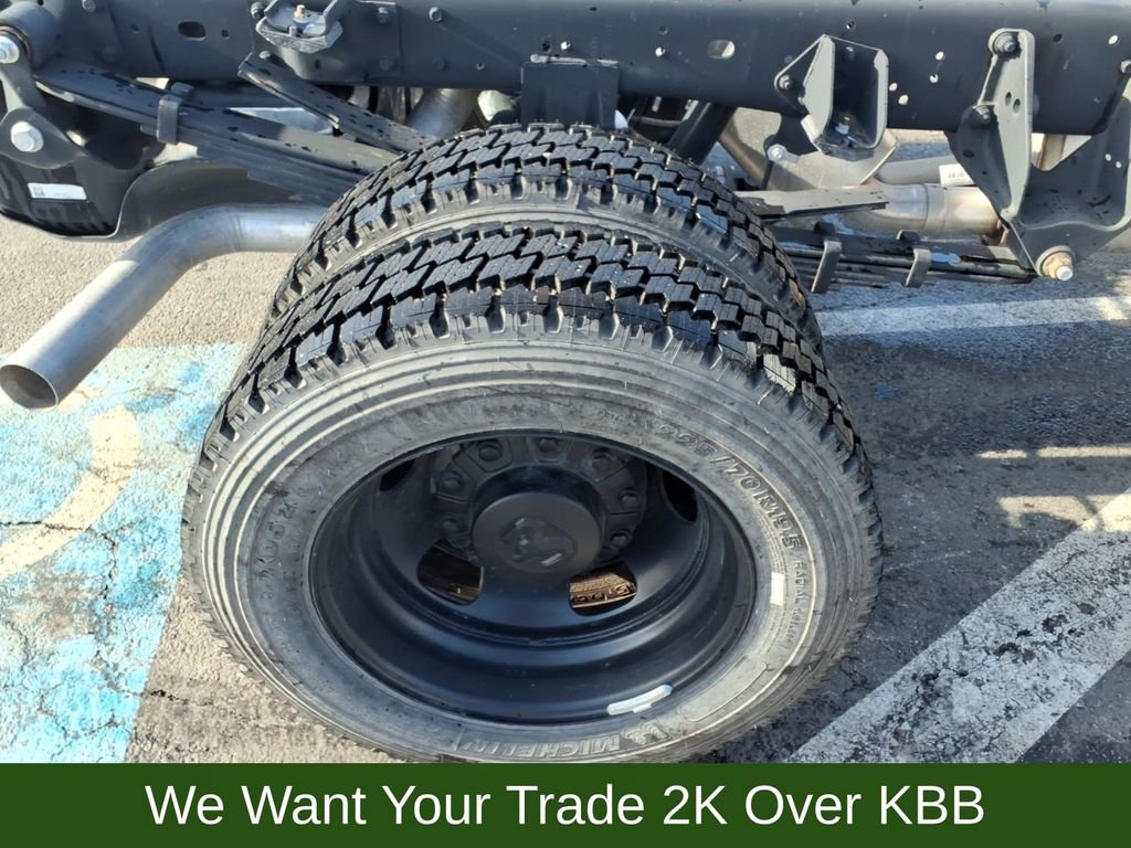 New 2025 RAM 5500 Tradesman image 15