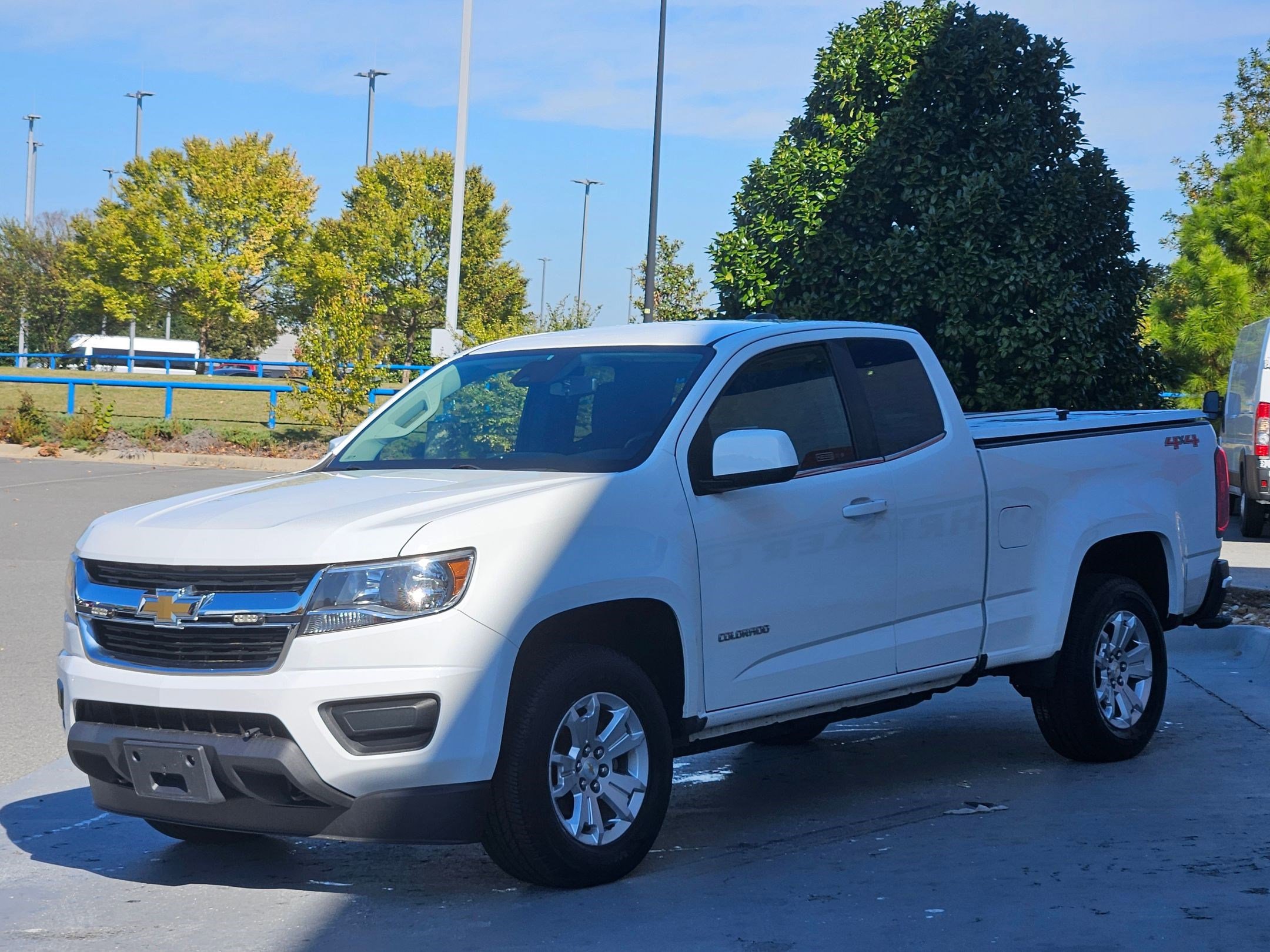 Used 2020 Chevrolet Colorado LT w/ Safety Package image 3