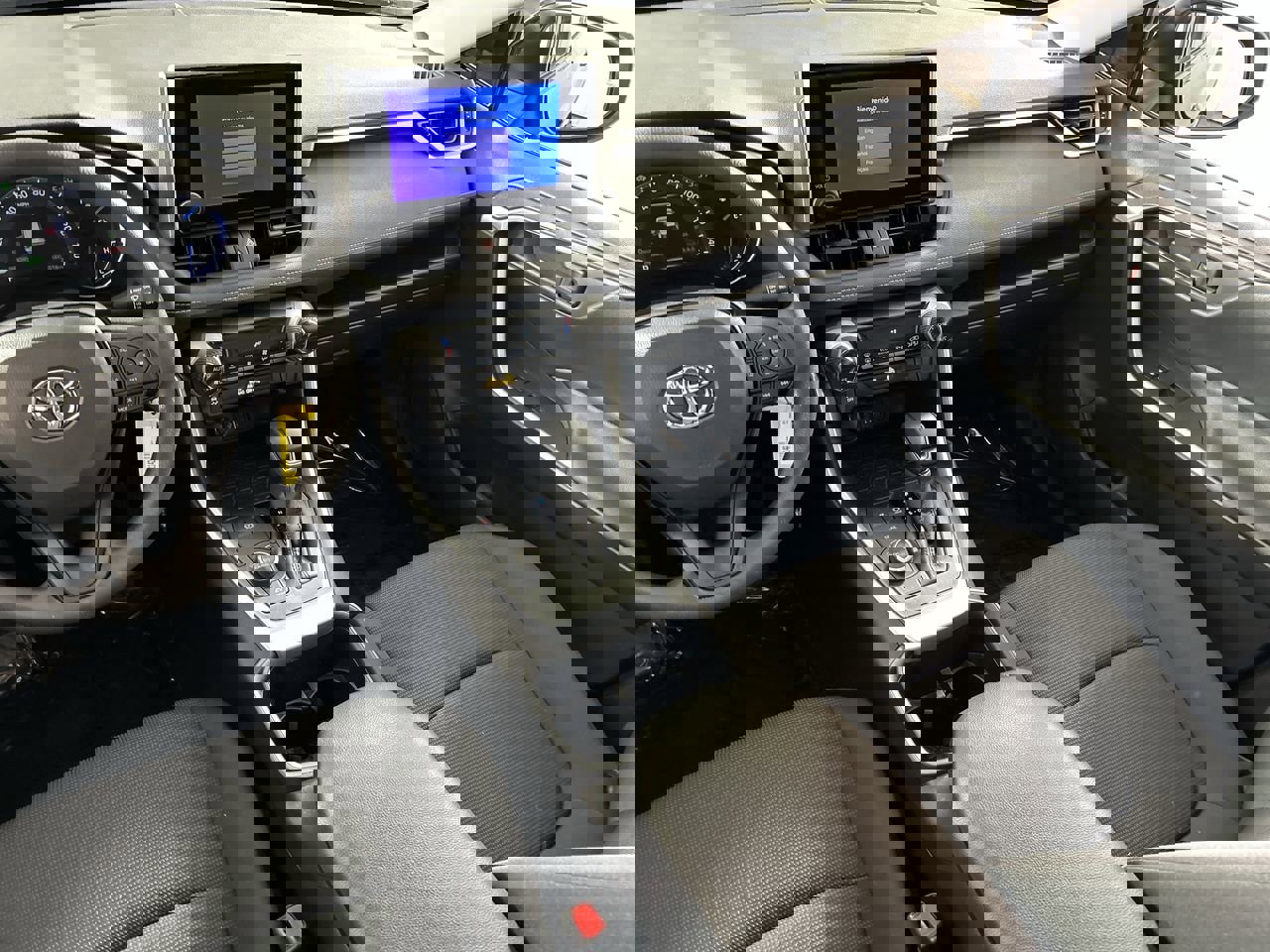 Used 2025 Toyota RAV4 LE image 22