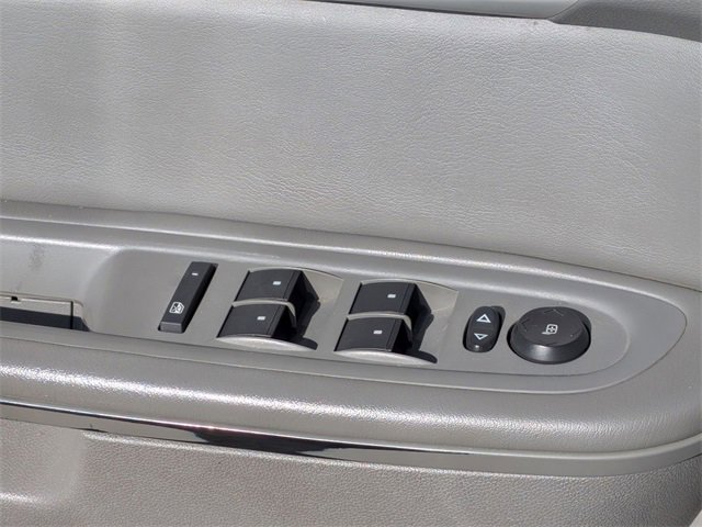 Used 2015 Chevrolet Traverse LT image 15