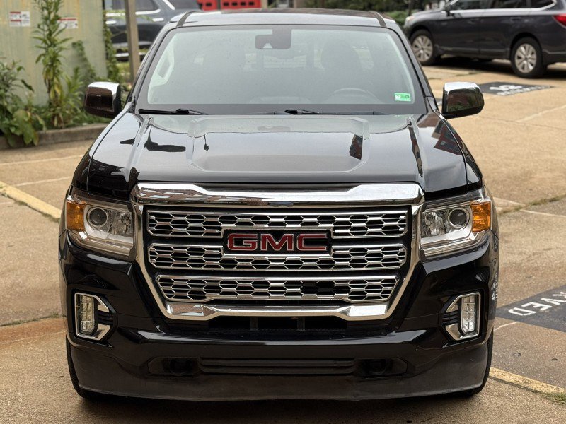 Used 2021 GMC Canyon Denali image 8
