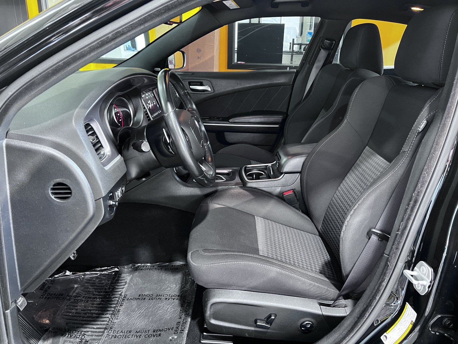 Used 2020 Dodge Charger GT RWD image 15