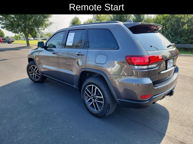 Used 2021 Jeep Grand Cherokee Trailhawk w/ Premium Lighting Group AWD/4WD image 5