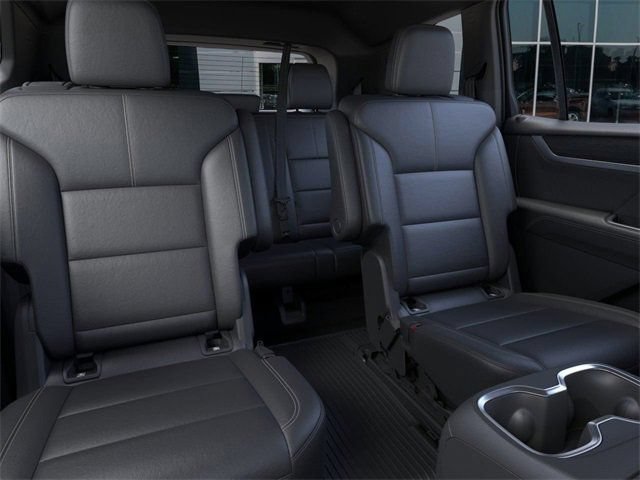 New 2025 GMC Acadia Elevation w/ Elevation Premium Package AWD/4WD image 17