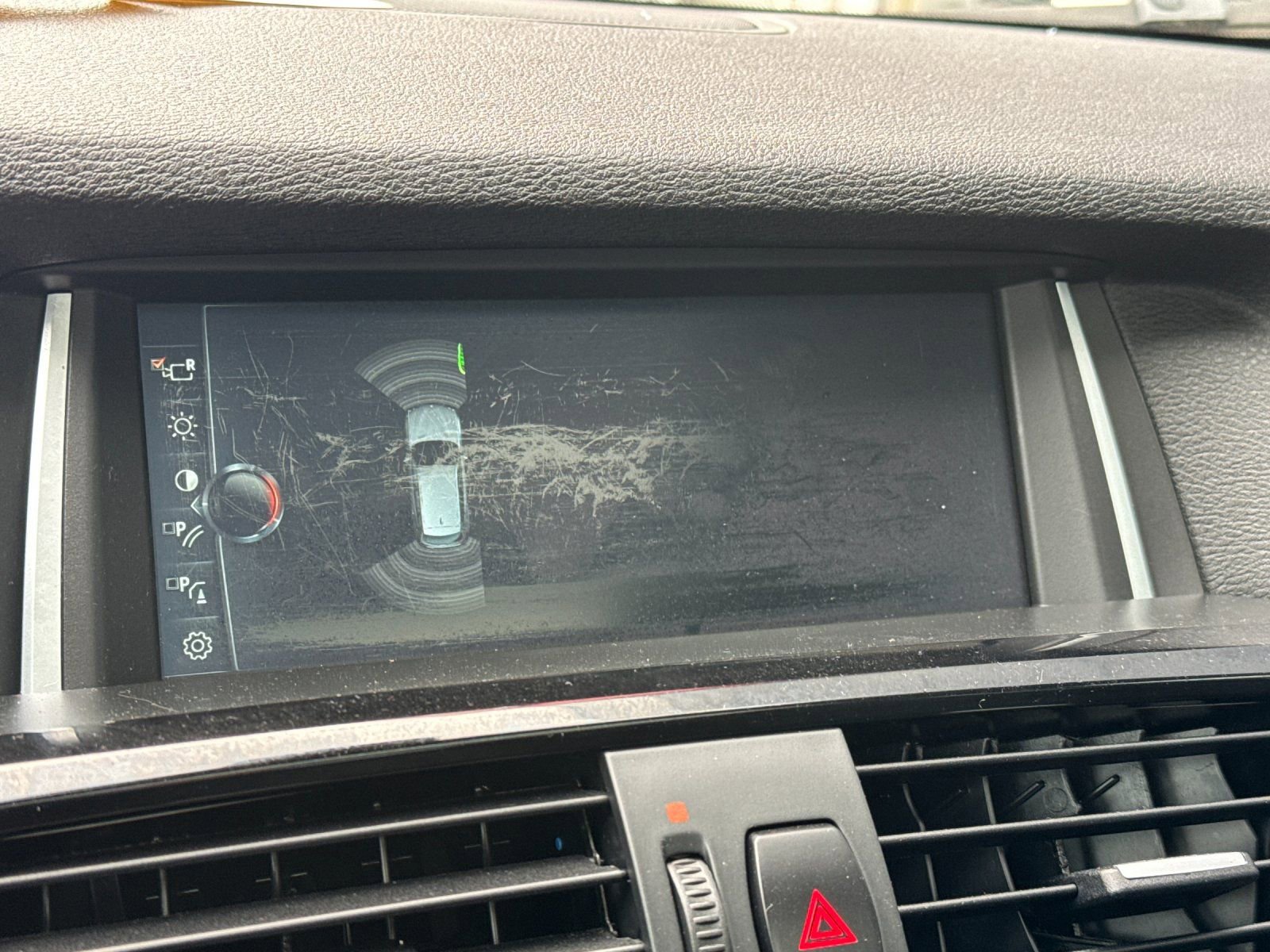 Used 2017 BMW X3 xDrive28i image 18