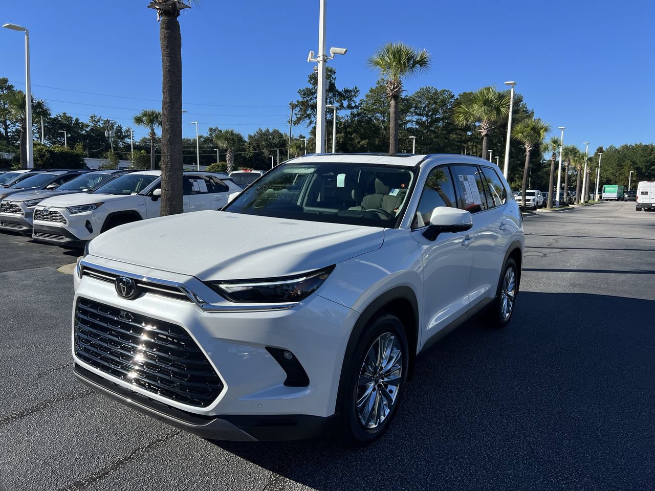 Used 2026 Toyota Grand Highlander AWD image 5