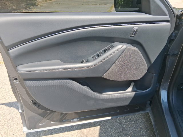 Used 2023 Ford Mustang Mach-E Select RWD image 11