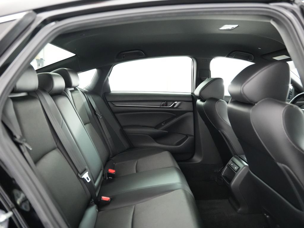 Used 2021 Honda Accord Sport image 39