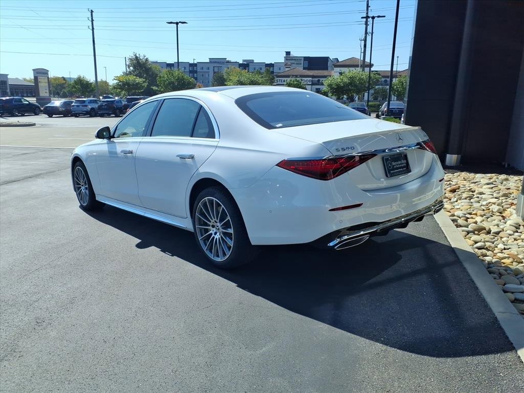 New 2025 Mercedes-Benz S 580 4MATIC Sedan image 4