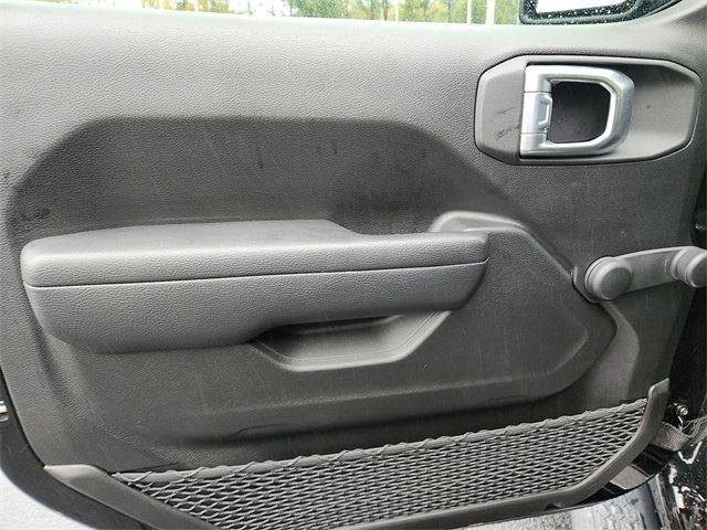 Used 2024 Jeep Wrangler Sport image 12