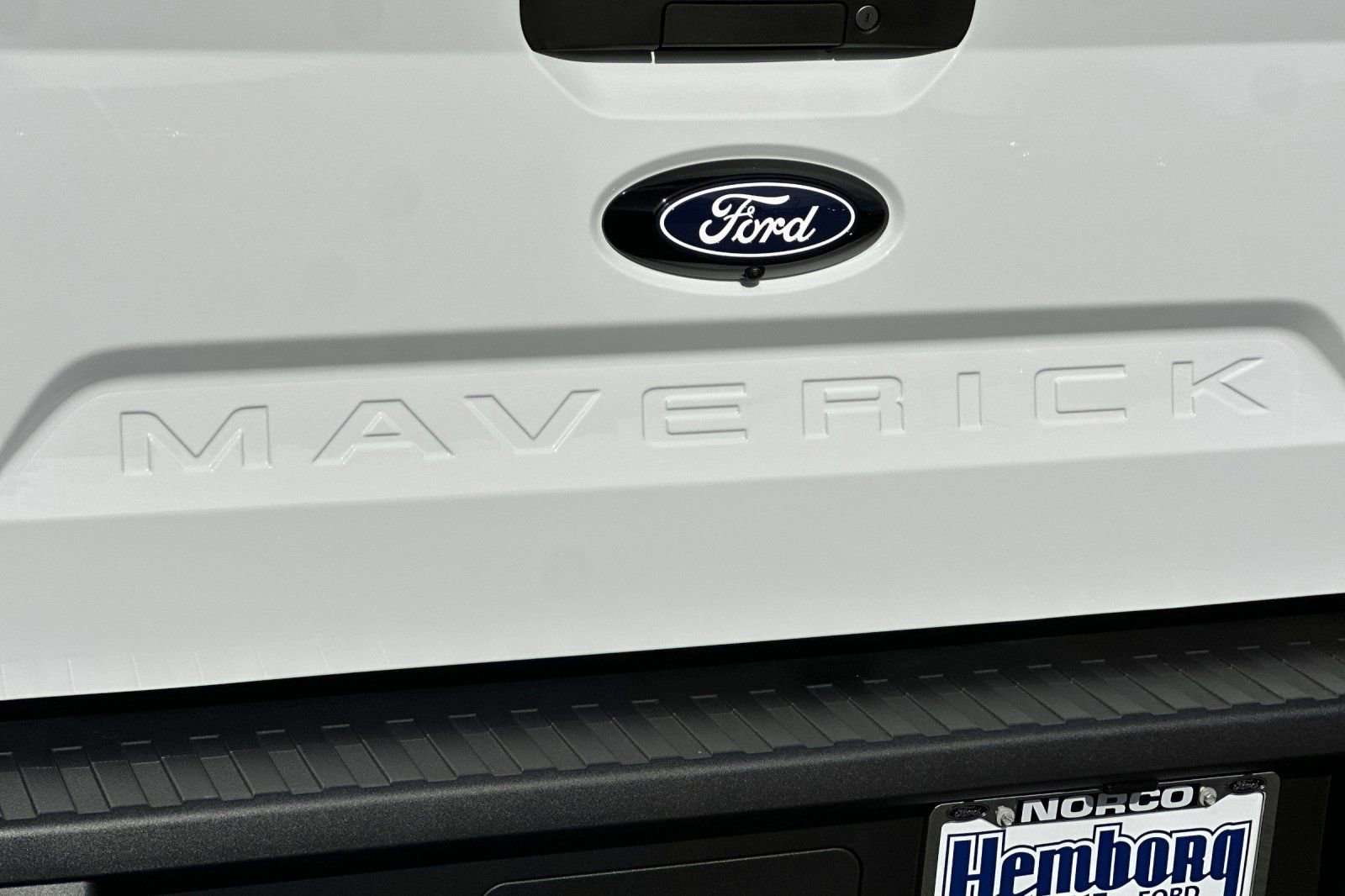 New 2026 Ford Maverick XL image 24