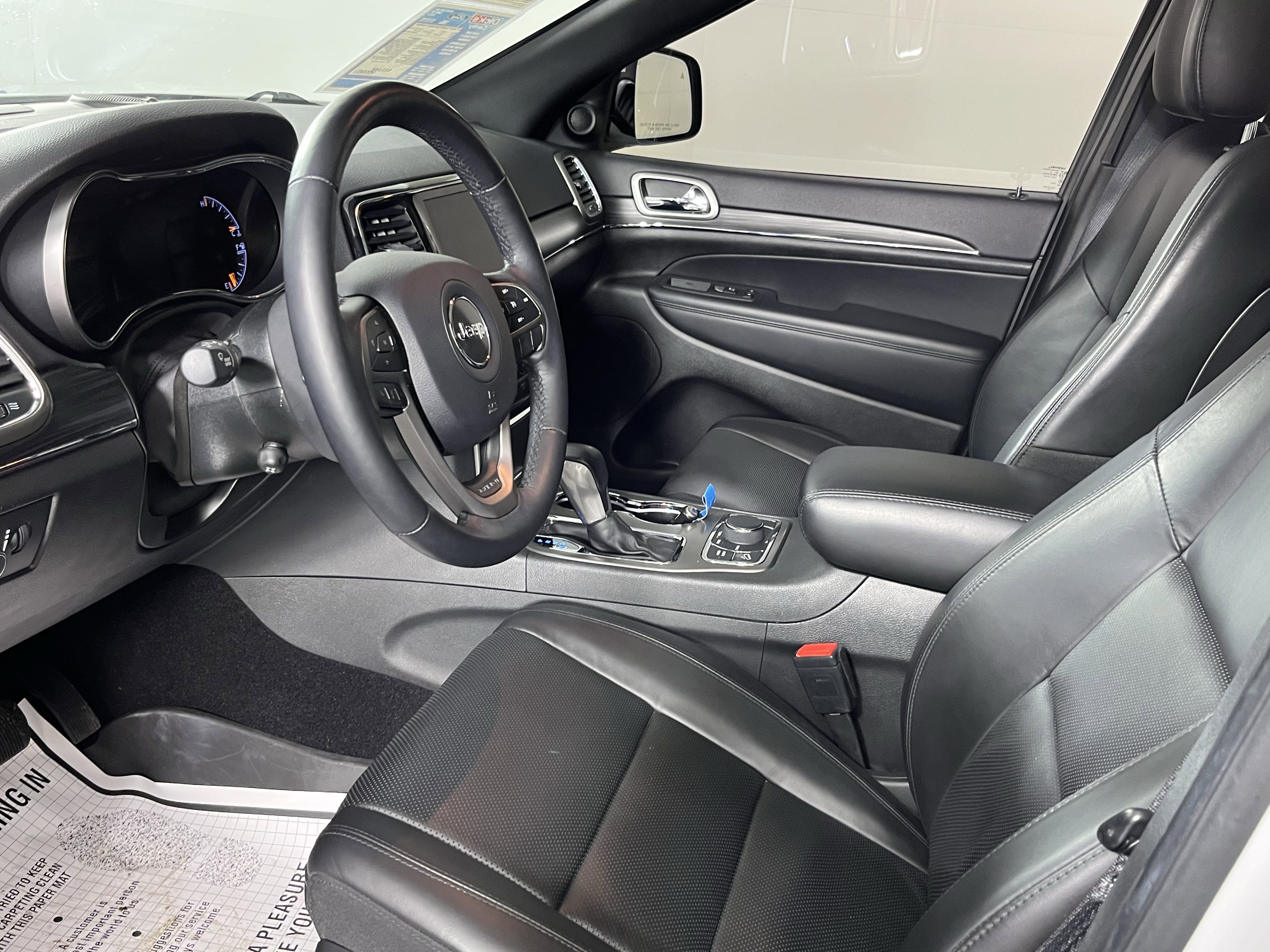 Used 2021 Jeep Grand Cherokee Limited w/ Luxury Group II AWD/4WD image 9
