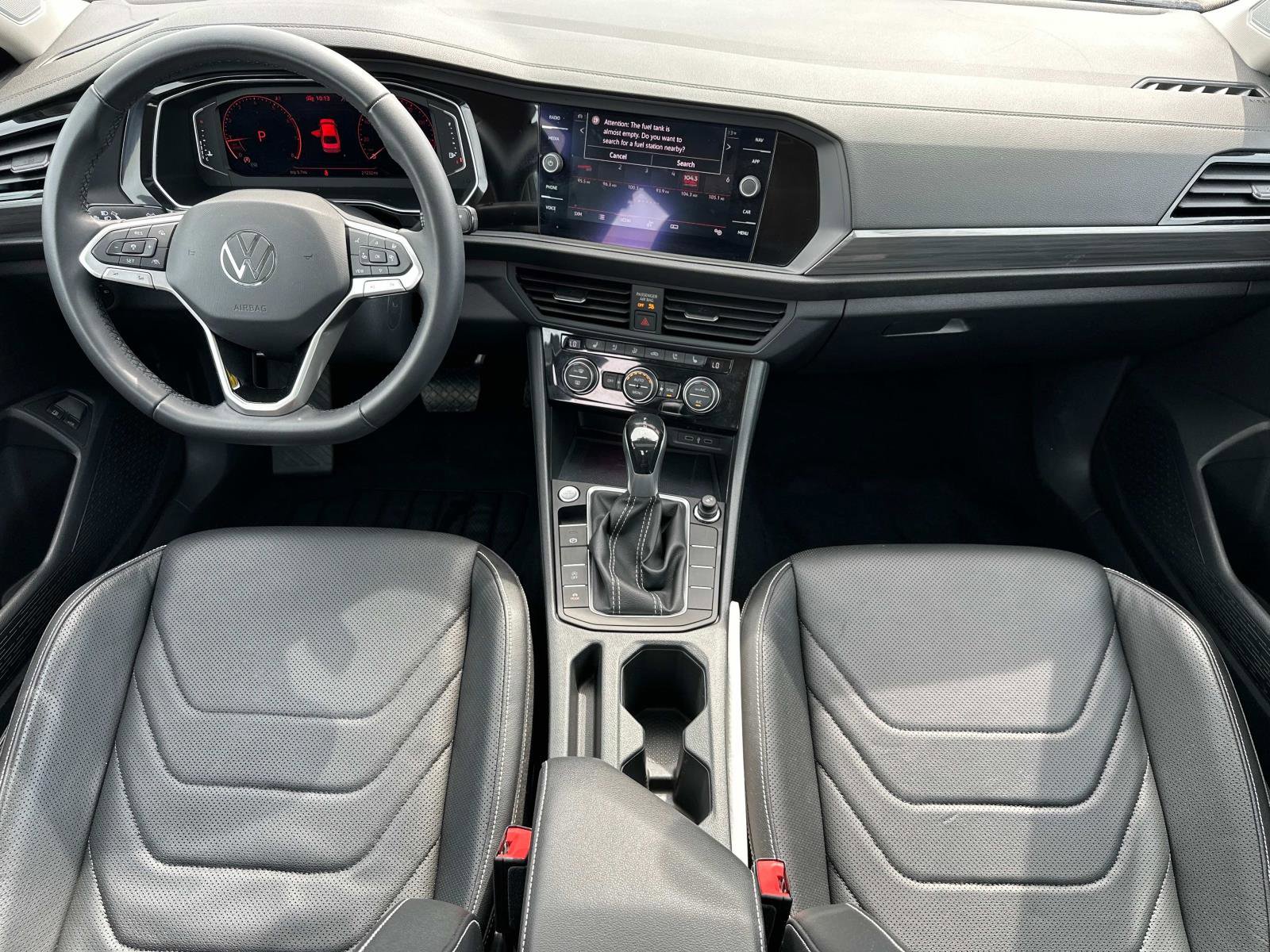 Used 2022 Volkswagen Jetta SEL image 13