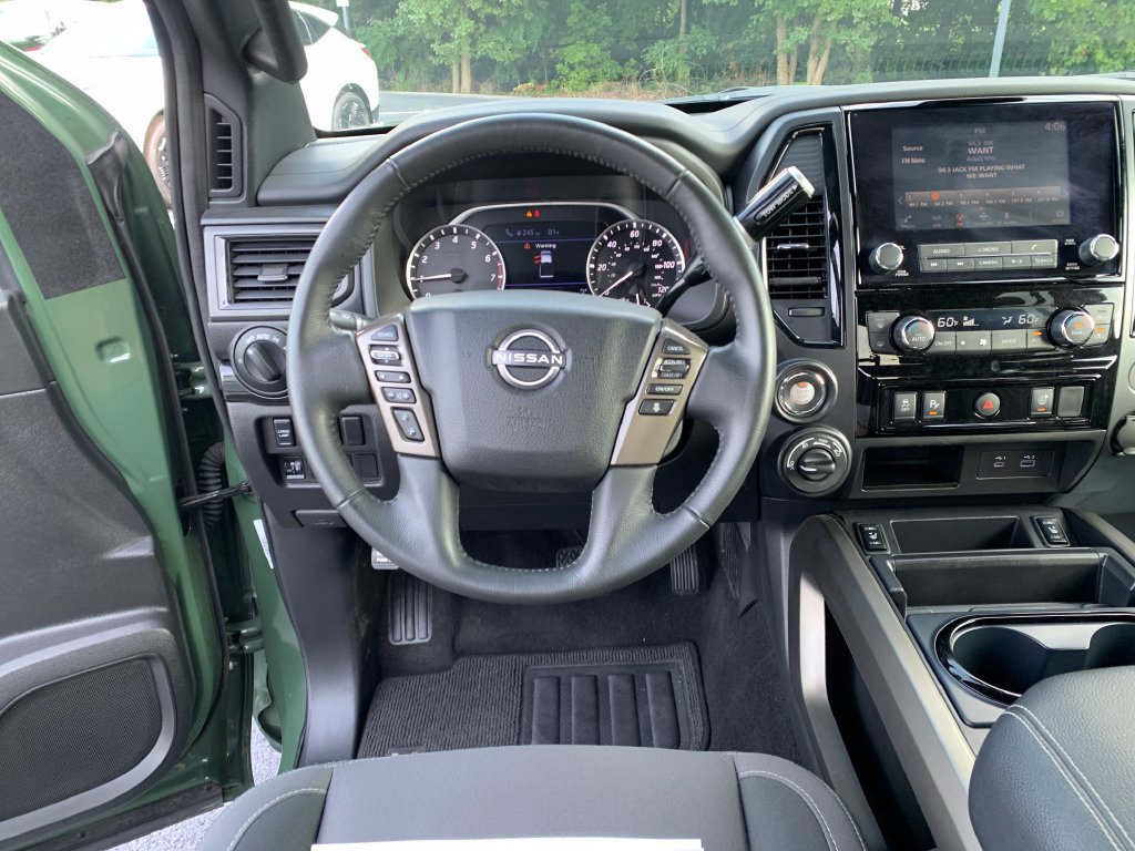 Certified 2024 Nissan Titan SV w/ SV Bronze Edition Package AWD/4WD image 22