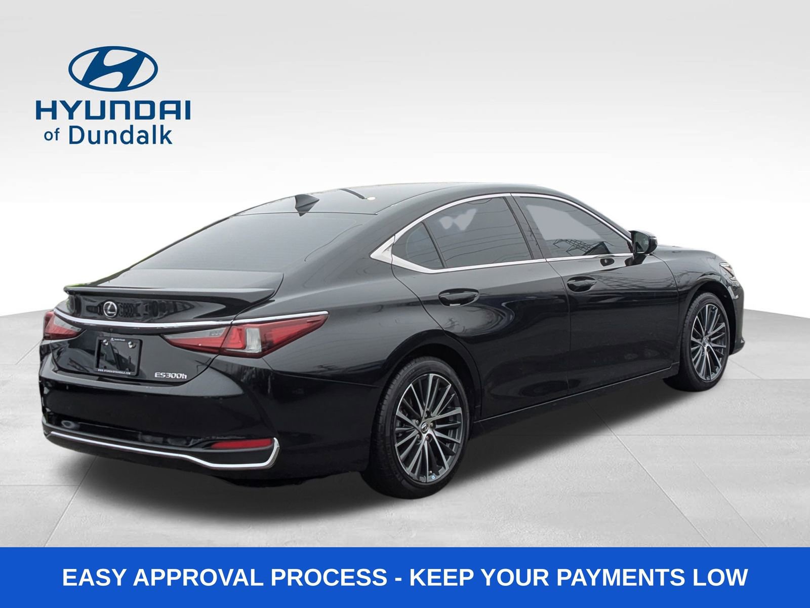Used 2023 Lexus ES 300h w/ Premium Package image 7