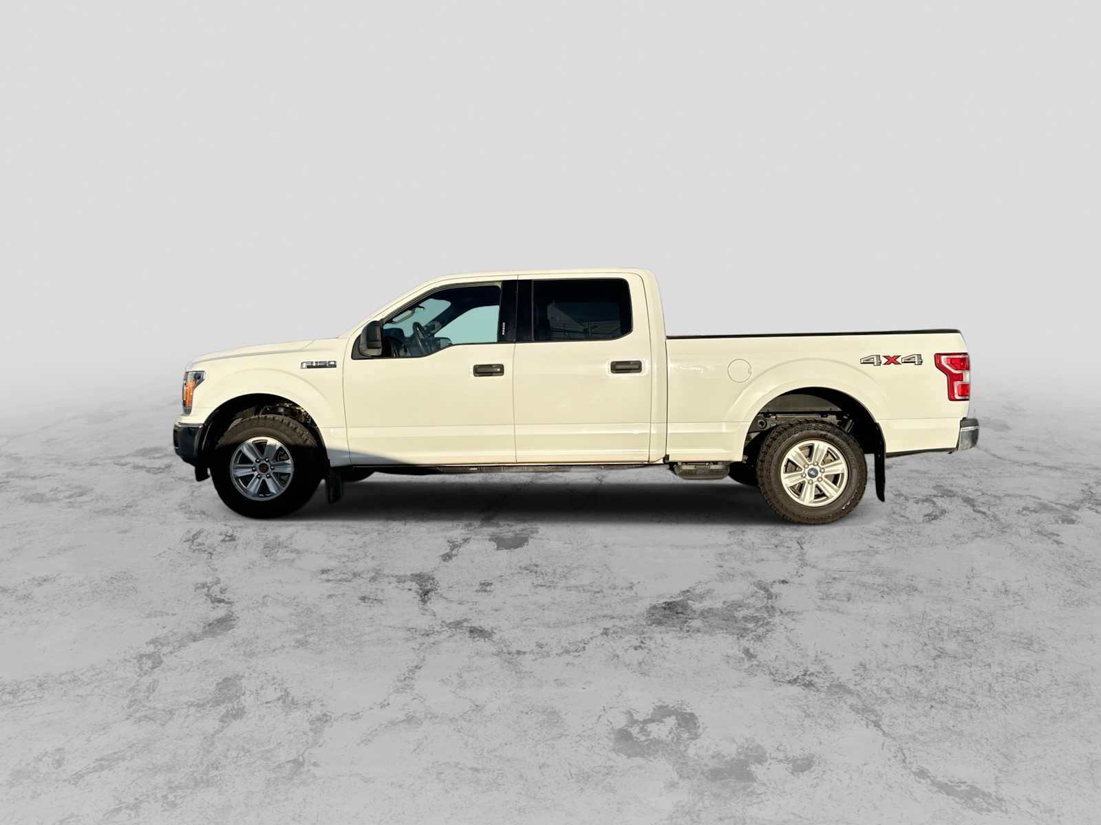 Used 2020 Ford F150 XLT w/ Trailer Tow Package image 5