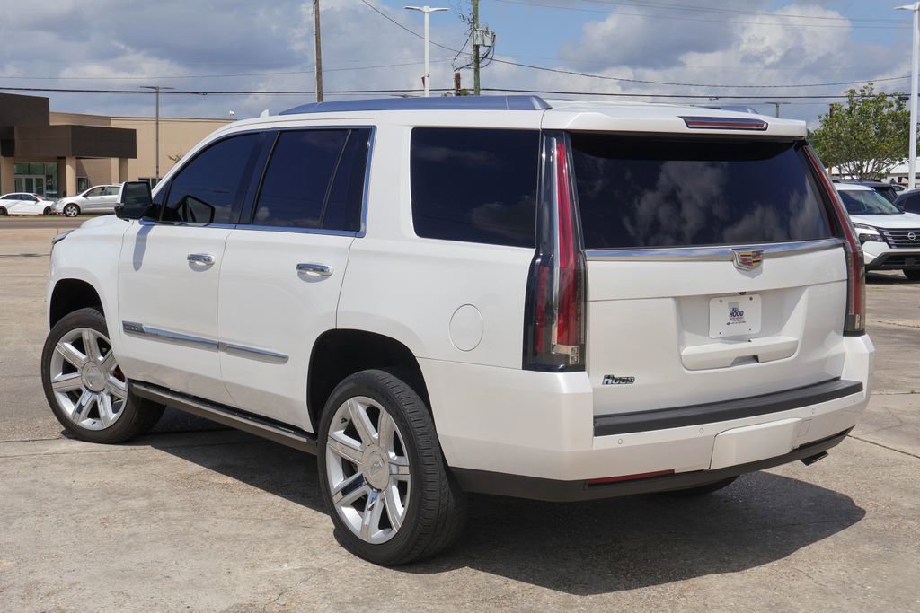 Used 2016 Cadillac Escalade Premium AWD/4WD image 2