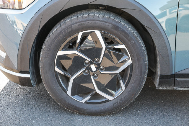 Certified 2024 Hyundai Ioniq 5 SEL RWD image 11