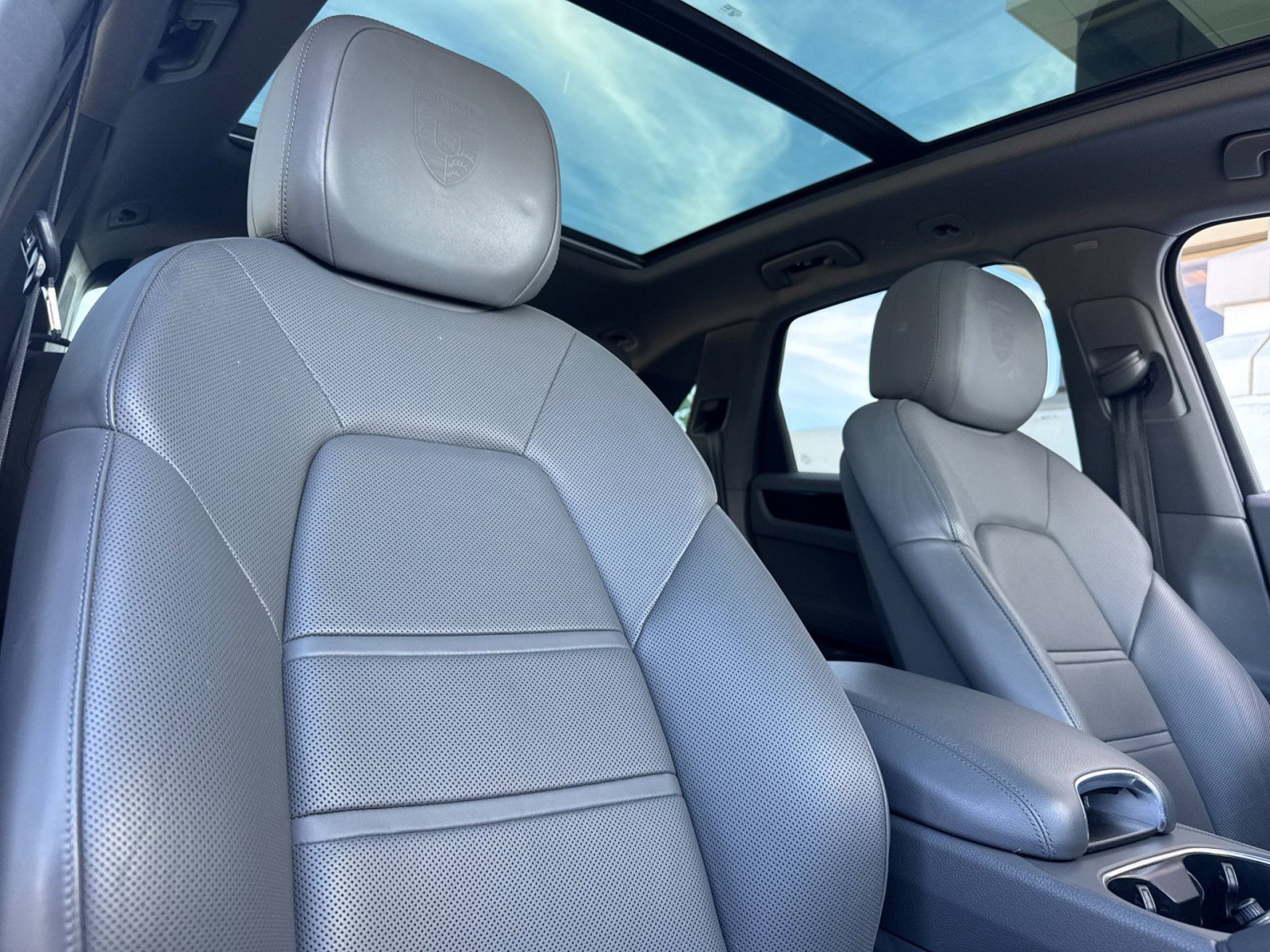 Certified 2023 Porsche Cayenne image 17