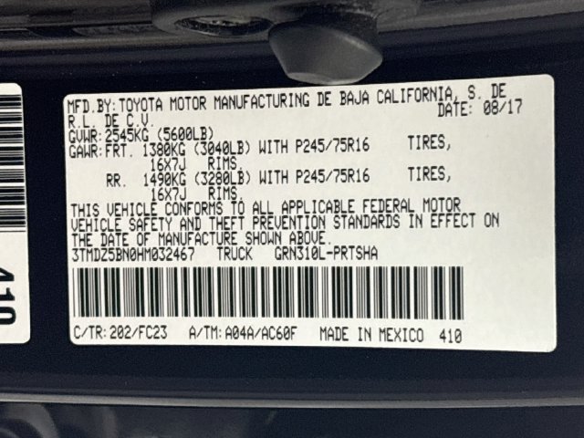 Used 2017 Toyota Tacoma SR5 w/ Tow Package AWD/4WD image 31