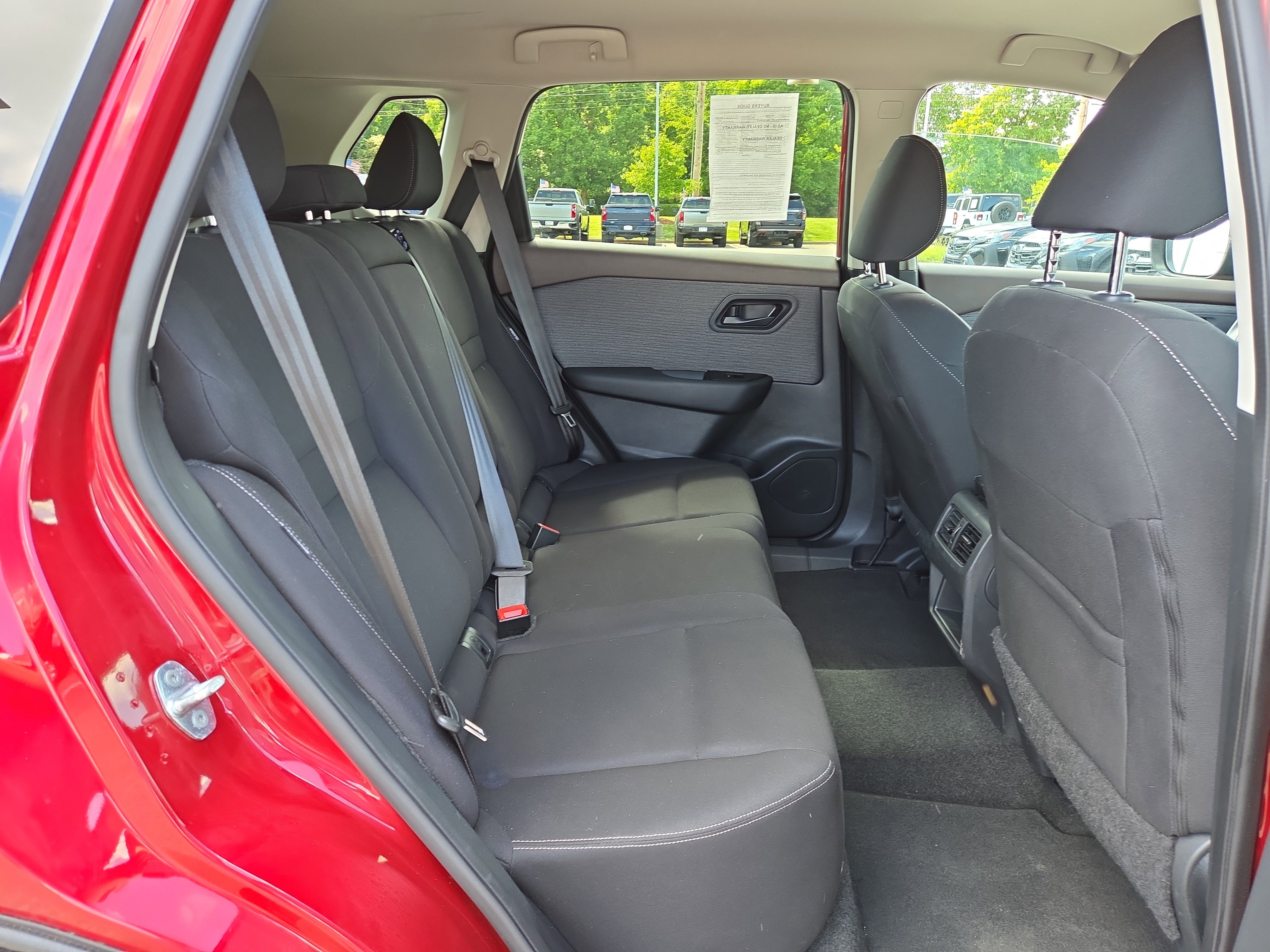 Used 2023 Nissan Rogue S AWD/4WD image 14