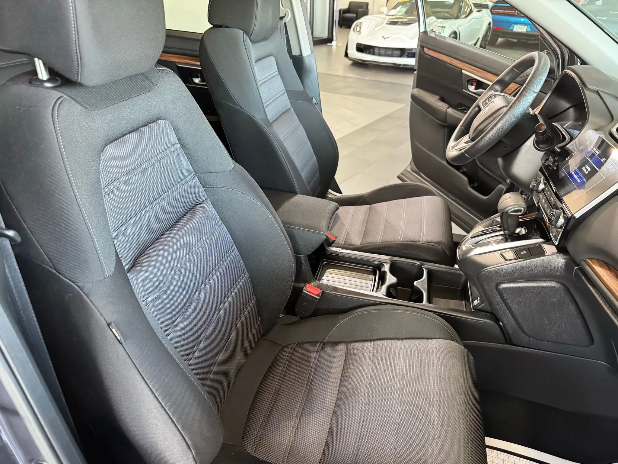 Used 2020 Honda CR-V EX image 9