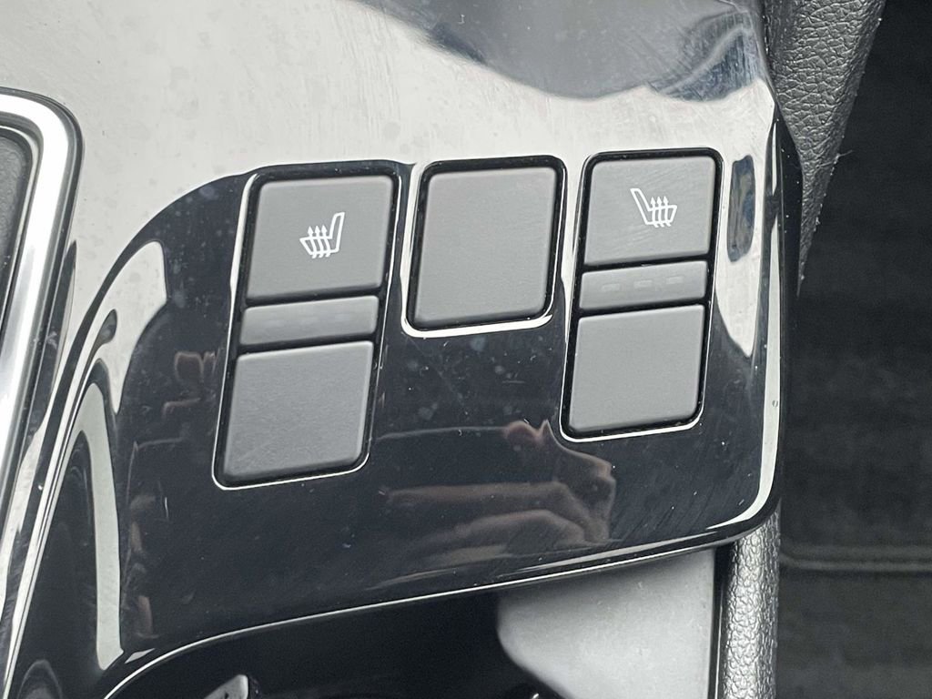 Used 2024 Kia Sportage EX image 38