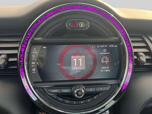 Used 2020 MINI Cooper S w/ Premium Package image 32