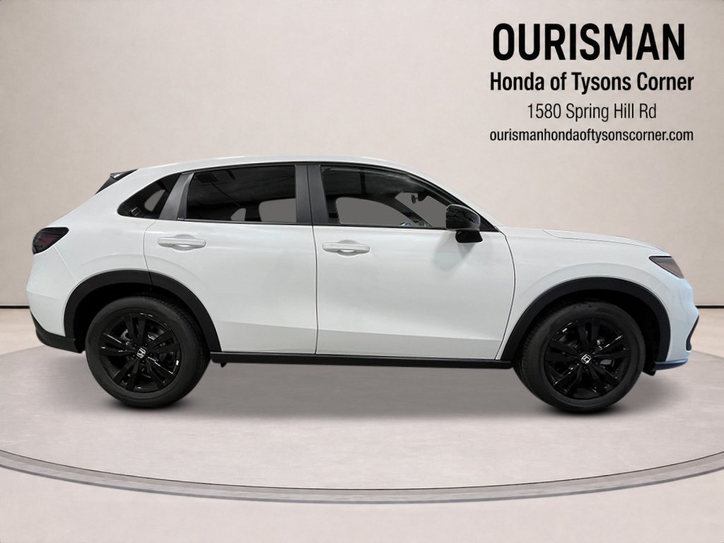 New 2027 Honda HR-V Sport image 2