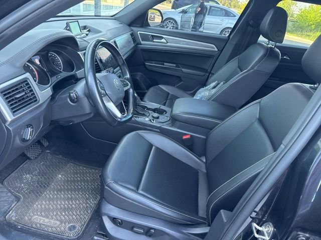 Used 2020 Volkswagen Atlas Cross Sport SE AWD/4WD image 5