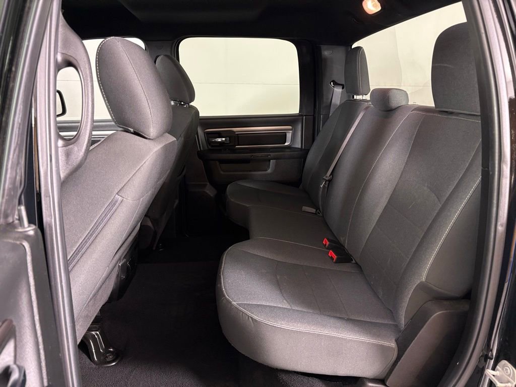 Used 2024 RAM 1500 Classic Warlock image 32