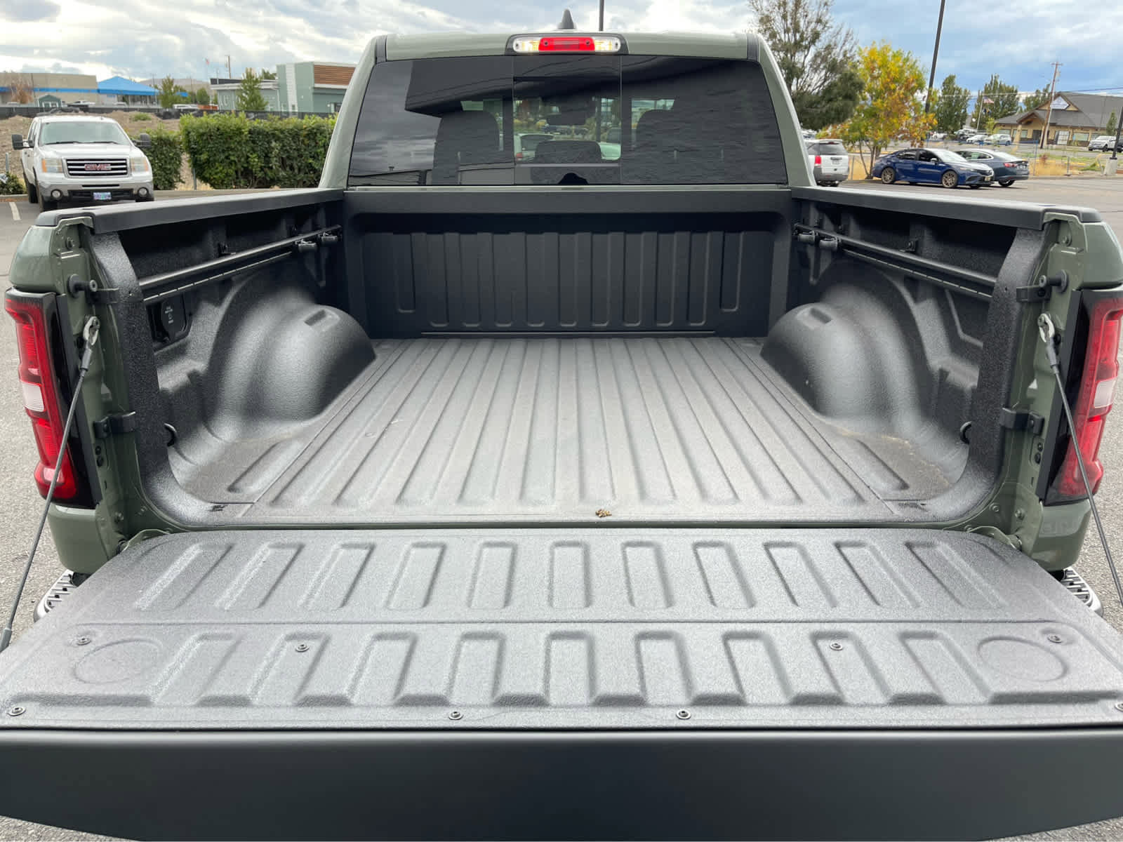 New 2026 RAM 1500 Classic Warlock image 11