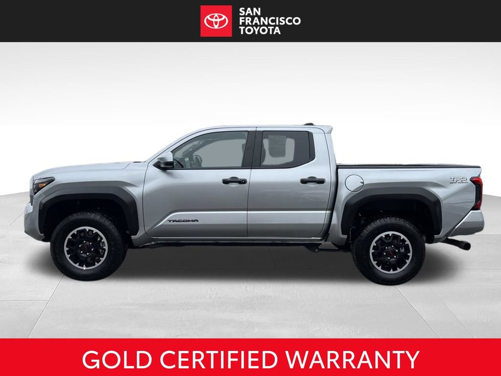 Certified 2025 Toyota Tacoma TRD Off-Road AWD/4WD image 2