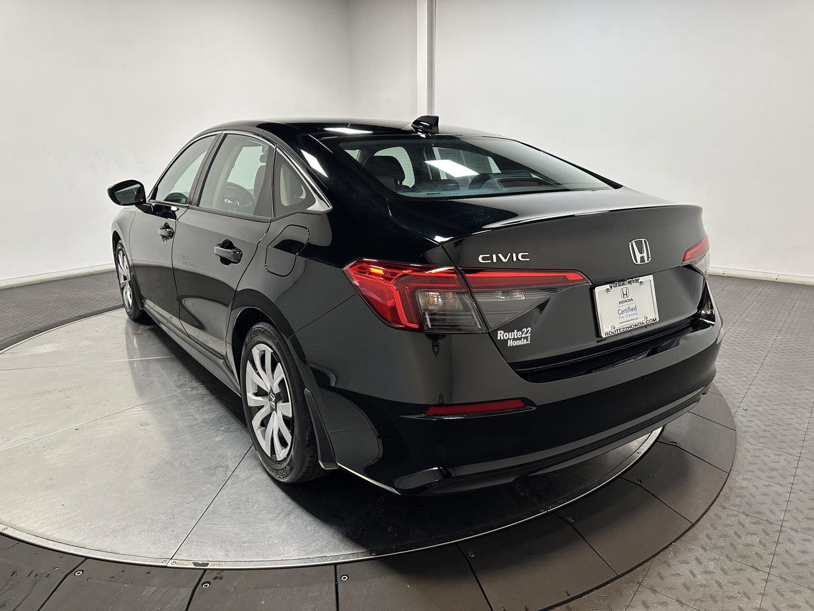 Used 2023 Honda Civic LX image 9