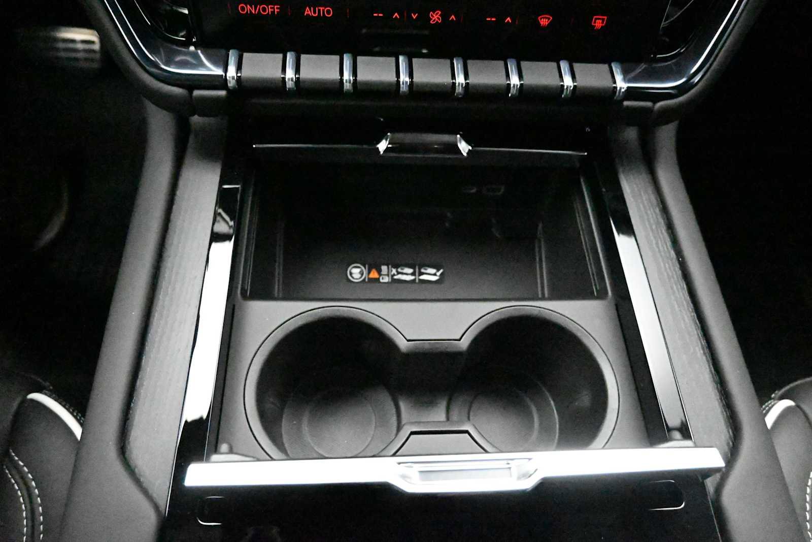New 2026 GMC Yukon XL AT4 Ultimate w/ LPO, Floor Liner Package AWD/4WD image 21