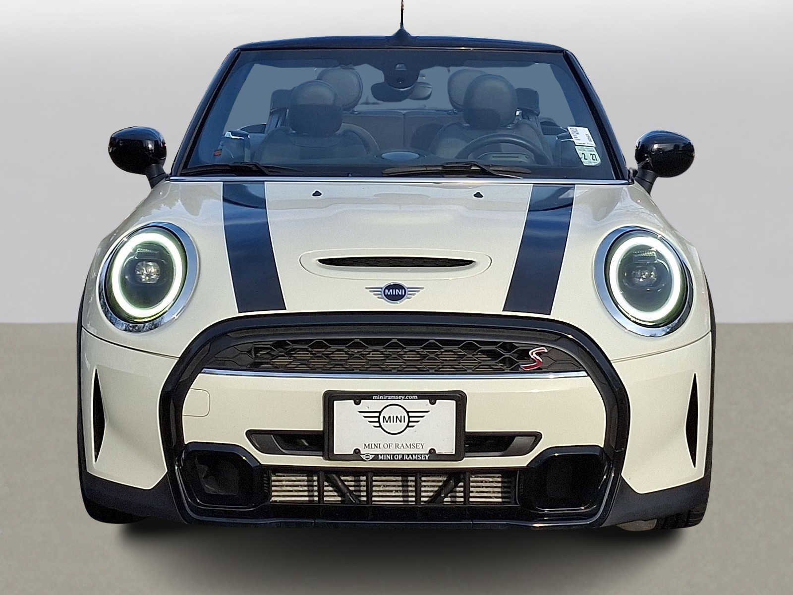 Used 2022 MINI Cooper S w/ Signature Upholstery Package video 2