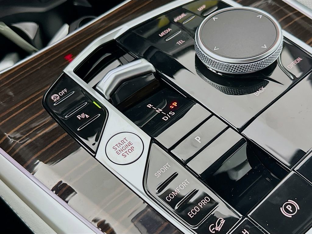 New 2026 BMW X5 xDrive40i w/ Climate Comfort Package image 22