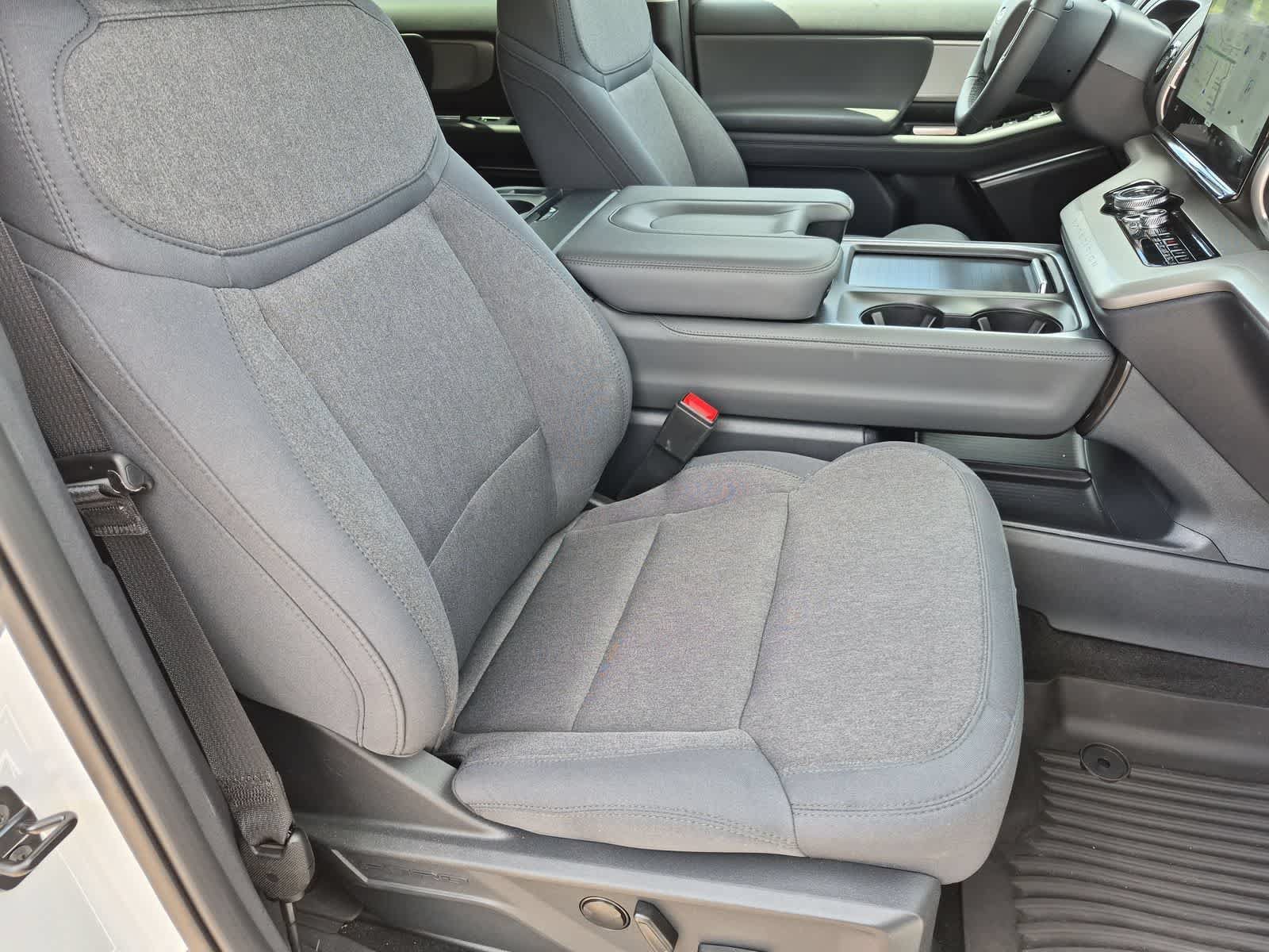 New 2026 Ford Expedition Active AWD/4WD image 21