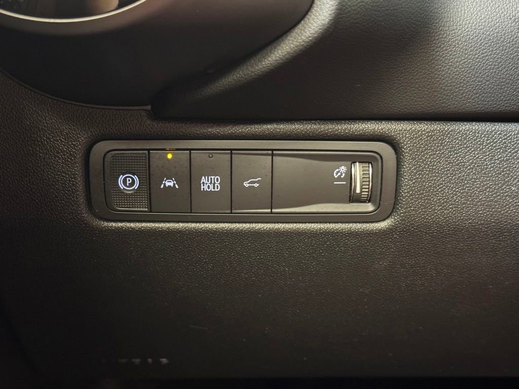 Used 2025 Chevrolet Equinox EV RS FWD image 33