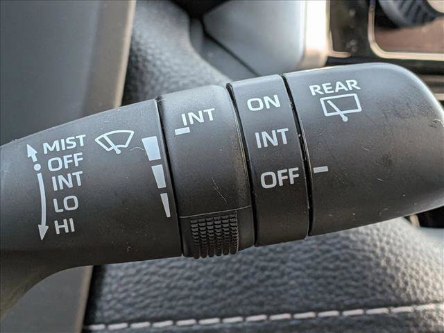 Used 2025 Toyota RAV4 XLE AWD/4WD image 10