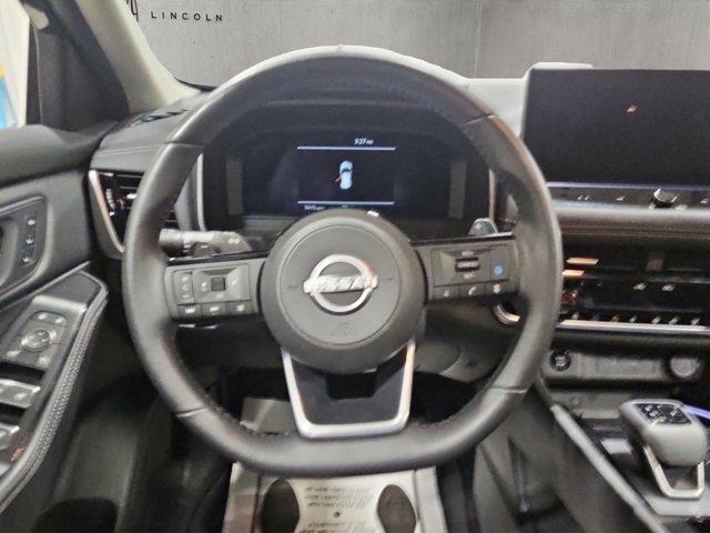 Used 2024 Nissan Rogue SL w/ SL Premium Package image 13